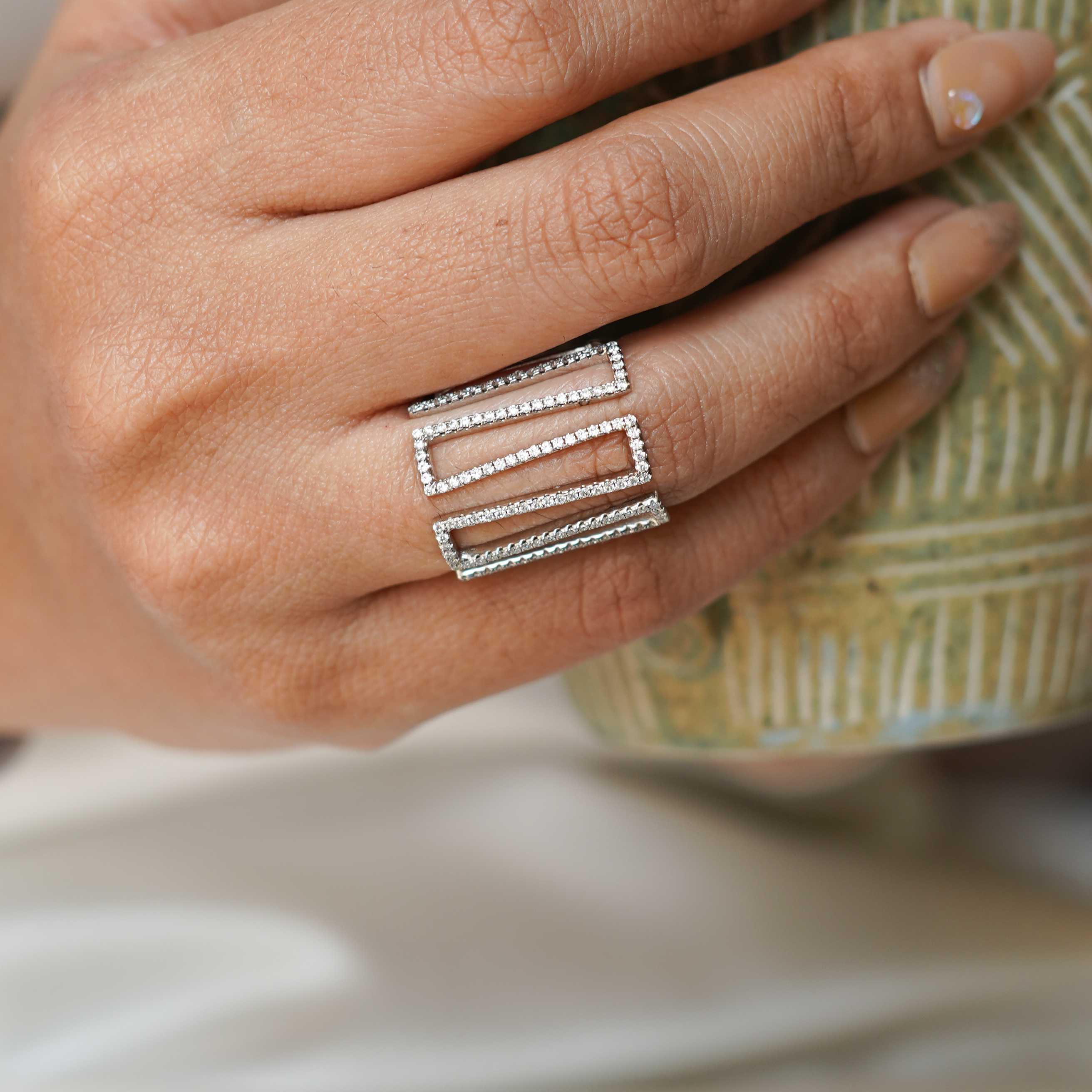 Zig Zag Moisannite Ring